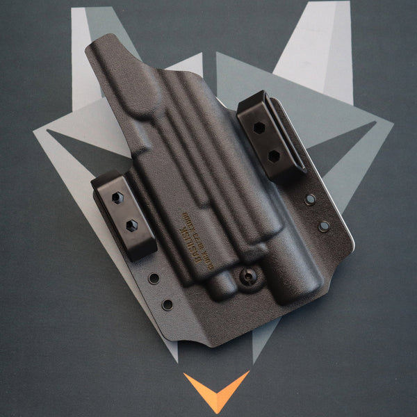 Basilisk OWB - Glock 19/23/19x/45 w/X300 - Topo Gray - RH