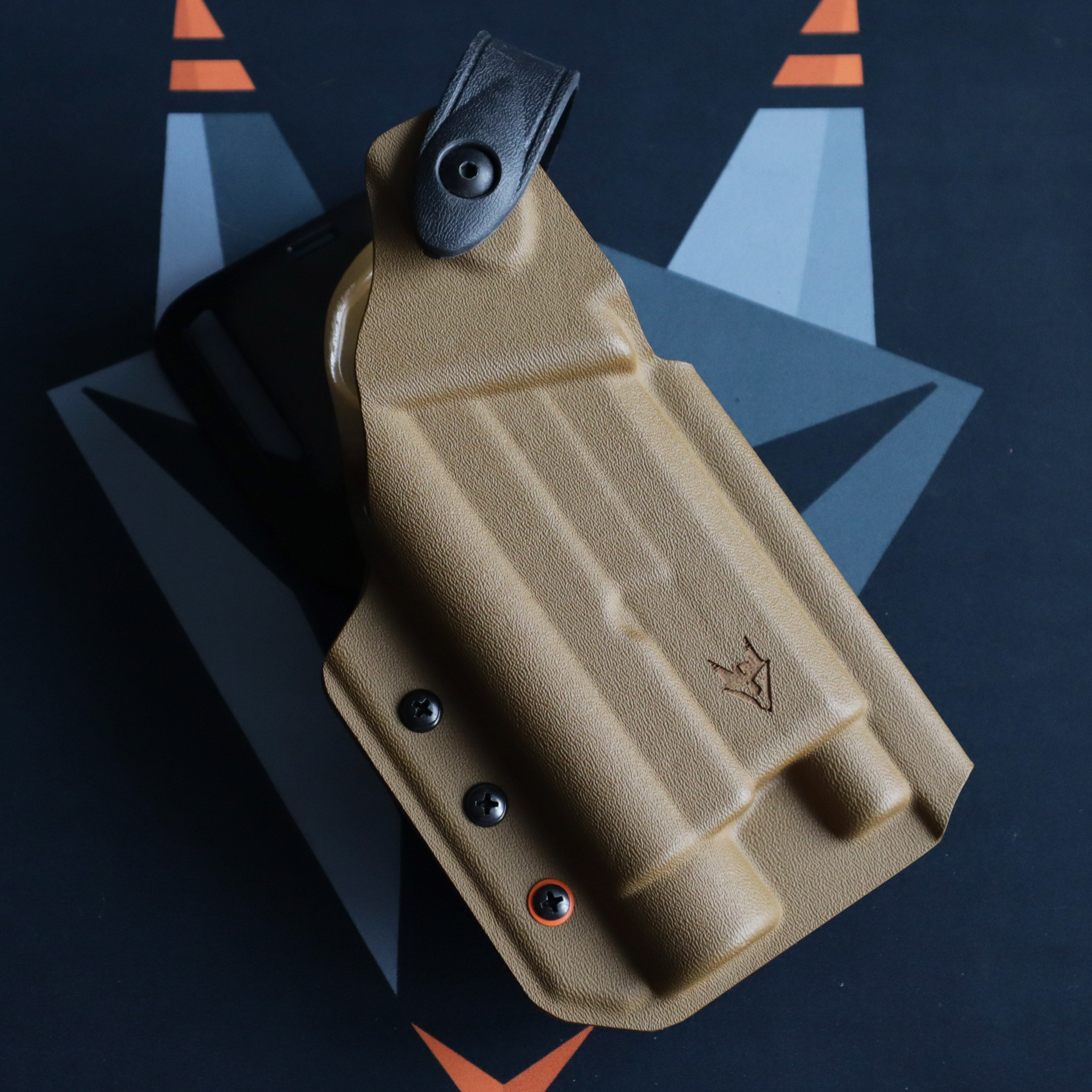 Phoenix OWB - CZ  P10-C w/ TLR-1 - Coyote Brown - RH